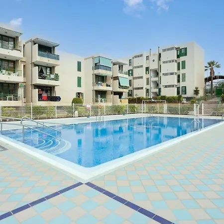 Lägenhet Three Spacious 150m From The Americas Promenade