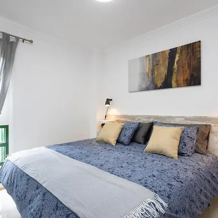 Three Spacious 150m From The Americas Promenade Apartament Arona (Tenerife)