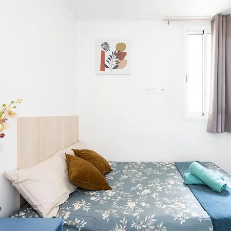 Apartament Three Spacious 150m From The Americas Promenade *