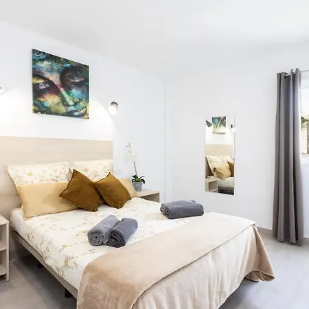 Classbnb - Three Spacious 150m From The Americas Promenade Apartment *