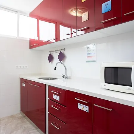 Classbnb - Three Spacious 150m From The Americas Promenade Arona (Tenerife)