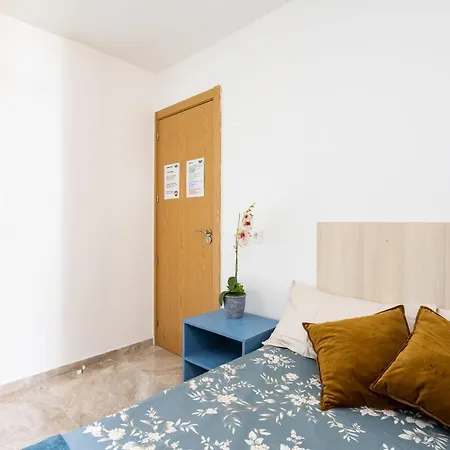 Apartament Three Spacious 150m From The Americas Promenade *