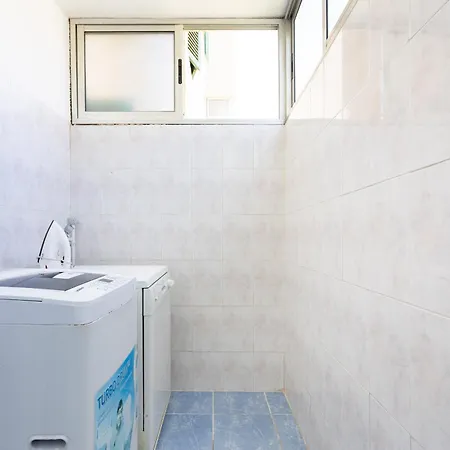 Classbnb - Three Spacious 150m From The Americas Promenade * Arona (Tenerife)