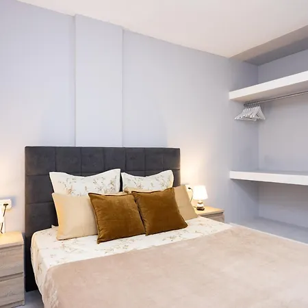 Apartment Classbnb - Three Spacious 150m From The Americas Promenade