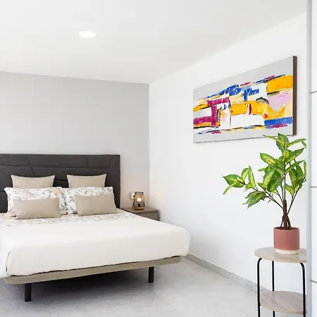 Classbnb - Three Spacious 150m From The Americas Promenade Apartment