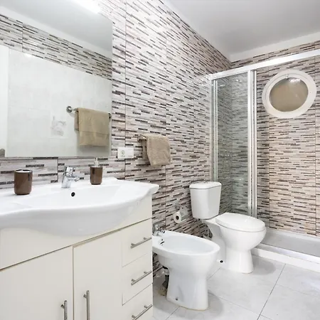 Classbnb - Three Spacious 150m From The Americas Promenade Apartment *