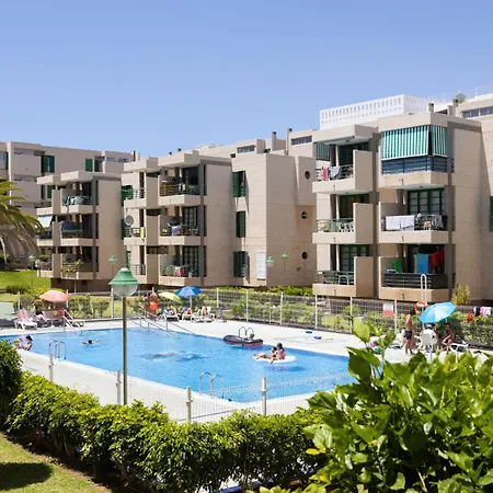 Classbnb - Three Spacious 150m From The Americas Promenade *