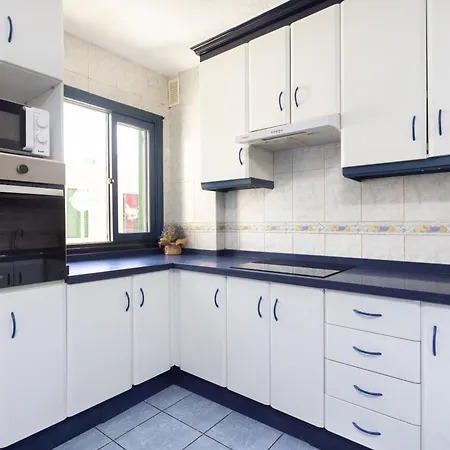 Classbnb - Three Spacious 150m From The Americas Promenade Apartment *