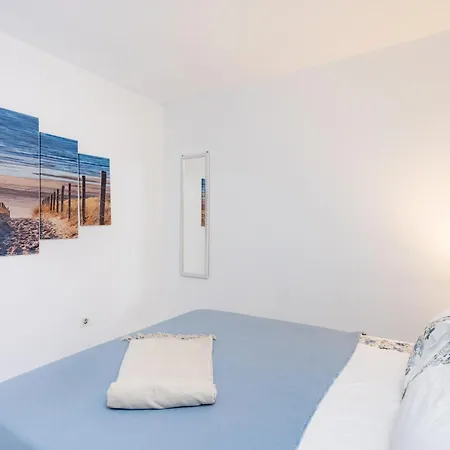 Three Spacious 150m From The Americas Promenade Apartament Arona (Tenerife)