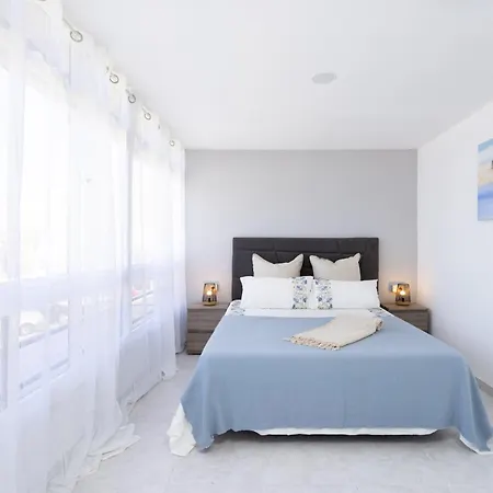 Apartament Three Spacious 150m From The Americas Promenade Arona (Tenerife)
